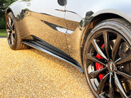 Aston Martin Vantage V8 14