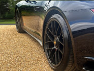 Porsche 911 CARRERA GTS PDK 21