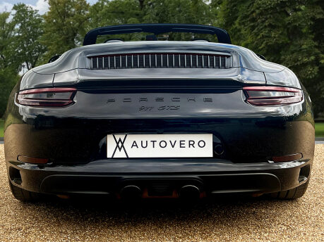 Porsche 911 CARRERA GTS PDK 6