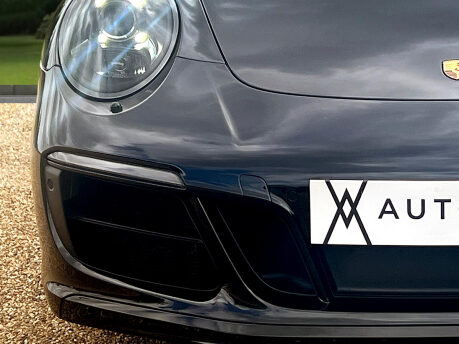 Porsche 911 CARRERA GTS PDK 16