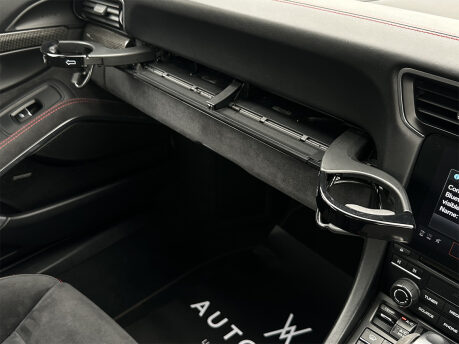 Porsche 911 CARRERA GTS PDK 59