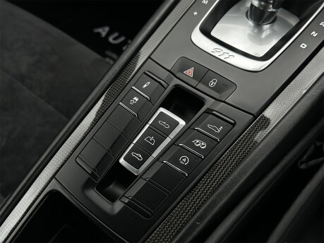 Porsche 911 CARRERA GTS PDK 63