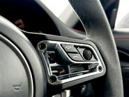 Porsche 911 CARRERA GTS PDK 54