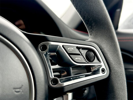 Porsche 911 CARRERA GTS PDK 54