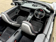 Porsche 911 CARRERA GTS PDK 43