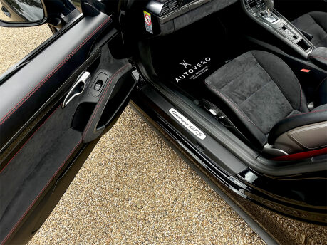 Porsche 911 CARRERA GTS PDK 70