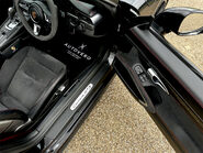 Porsche 911 CARRERA GTS PDK 71