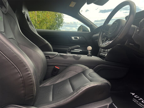 Ford Mustang BULLITT 41