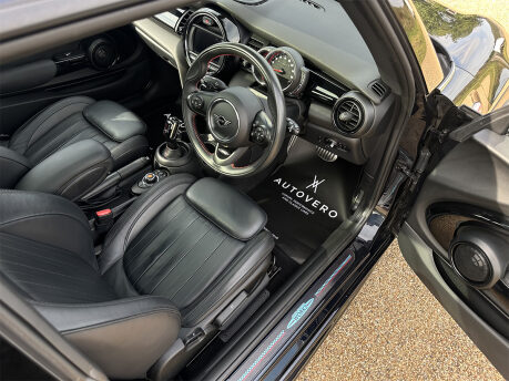 Mini Hatch JOHN COOPER WORKS 40