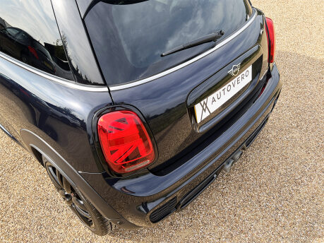 Mini Hatch JOHN COOPER WORKS 25