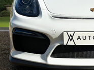 Porsche Cayman GT4 16