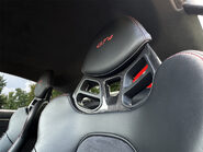 Porsche Cayman GT4 46