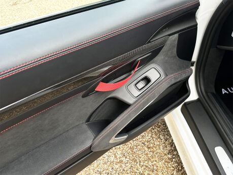 Porsche Cayman GT4 65