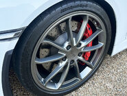 Porsche Cayman GT4 37