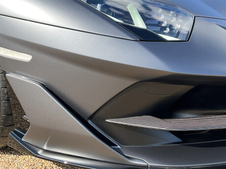 Lamborghini Aventador SVJ ROADSTER (LP 770-4) 15