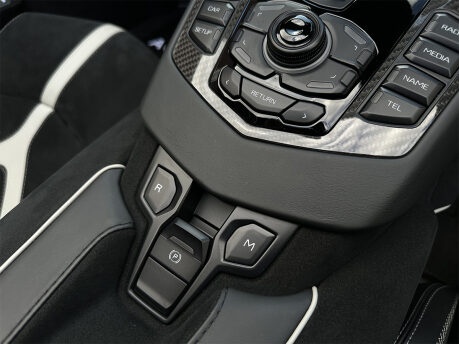 Lamborghini Aventador SVJ ROADSTER (LP 770-4) 90