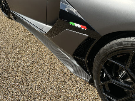 Lamborghini Aventador SVJ ROADSTER (LP 770-4) 46