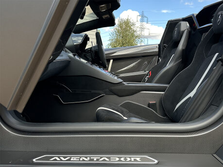 Lamborghini Aventador SVJ ROADSTER (LP 770-4) 69