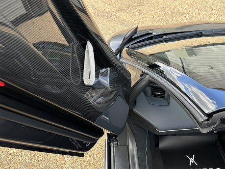 Lamborghini Aventador SVJ ROADSTER (LP 770-4) 94