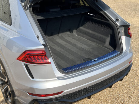 Audi Q8 RS VORSPRUNG TFSI QUATTRO MHEV 94