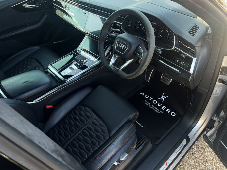 Audi Q8 RS VORSPRUNG TFSI QUATTRO MHEV 42