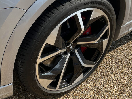 Audi Q8 RS VORSPRUNG TFSI QUATTRO MHEV 38