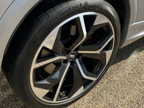 Audi Q8 RS VORSPRUNG TFSI QUATTRO MHEV 37