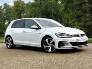 Volkswagen Golf GTI PERFORMANCE TSI DSG 3