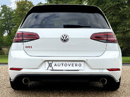Volkswagen Golf GTI PERFORMANCE TSI DSG 6