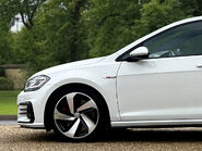 Volkswagen Golf GTI PERFORMANCE TSI DSG 10