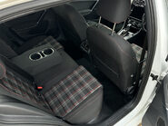 Volkswagen Golf GTI PERFORMANCE TSI DSG 52