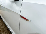 Volkswagen Golf GTI PERFORMANCE TSI DSG 38