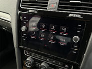 Volkswagen Golf GTI PERFORMANCE TSI DSG 72