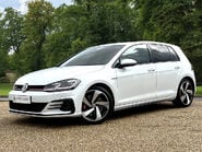 Volkswagen Golf GTI PERFORMANCE TSI DSG 1