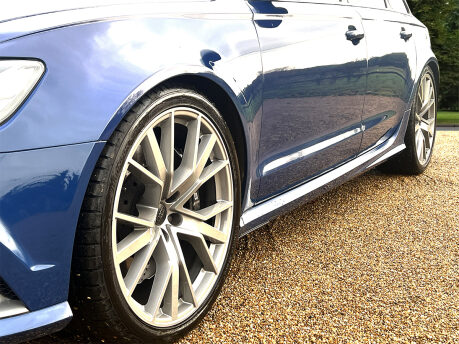 Audi A6 RS6 PLUS AVANT TFSI QUATTRO 20