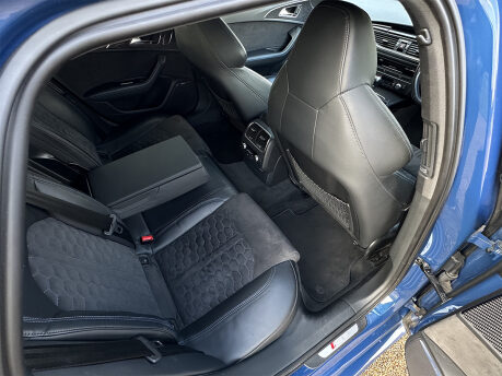 Audi A6 RS6 PLUS AVANT TFSI QUATTRO 58