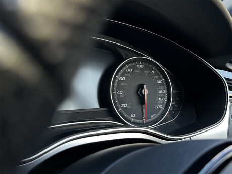 Audi A6 RS6 PLUS AVANT TFSI QUATTRO 69