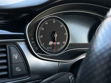 Audi A6 RS6 PLUS AVANT TFSI QUATTRO 68