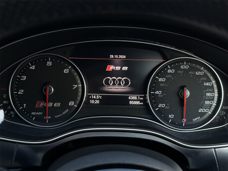Audi A6 RS6 PLUS AVANT TFSI QUATTRO 67