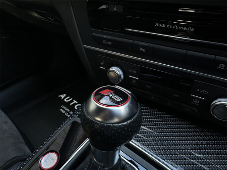 Audi A6 RS6 PLUS AVANT TFSI QUATTRO 74