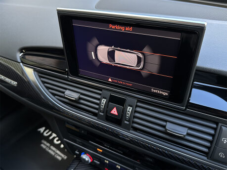 Audi A6 RS6 PLUS AVANT TFSI QUATTRO 83