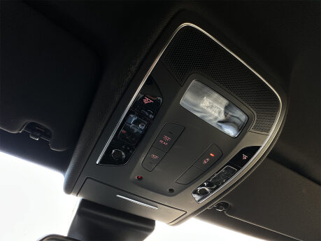 Audi A6 RS6 PLUS AVANT TFSI QUATTRO 85