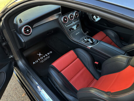 Mercedes-Benz C Class AMG C 63 S PREMIUM PLUS 52