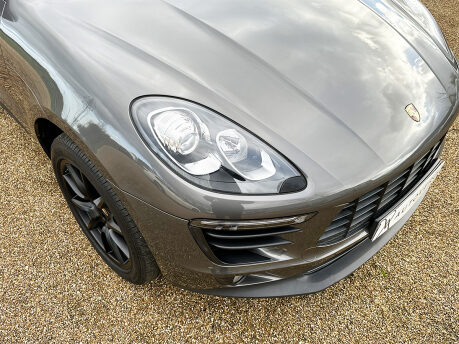 Porsche Macan D S PDK 22