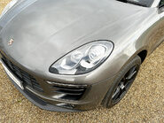 Porsche Macan D S PDK 23