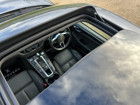 Porsche Macan D S PDK 34