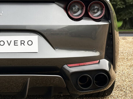 Ferrari 812 Superfast 22