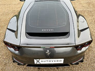 Ferrari 812 Superfast 26