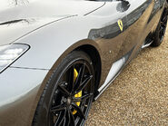 Ferrari 812 Superfast 18