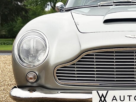 Aston Martin DB5 Superleggera 17